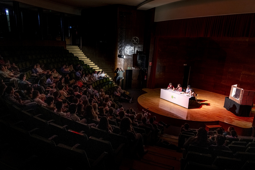 La Corbata debutó en el Certamen de Teatro Universitario de la UCM - 4
